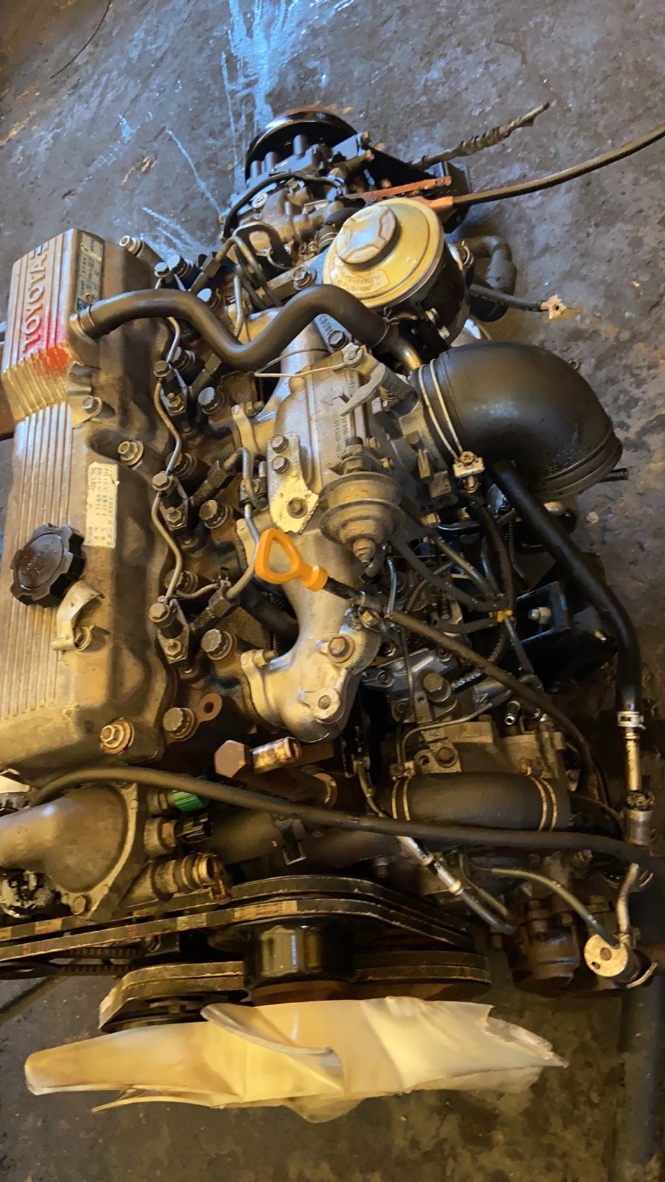 Used 1RZ 2RZ 3RZ 1HZ 1HD 1FZ 2TR 14B 15B Engine For Toyotas complete auto engine 14B