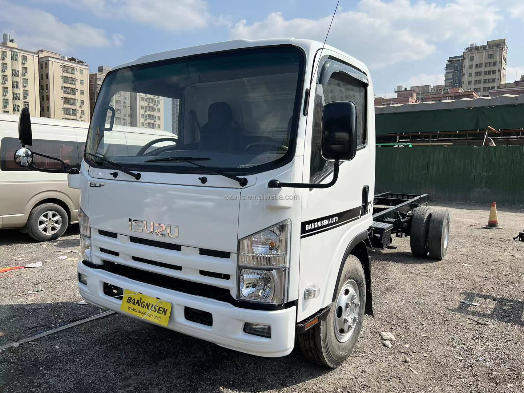 Hot Sale Used Isuzus 2WD Truck 6 Wheels  Middle Heavy Duty Trucks