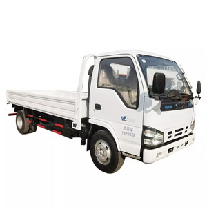 4x2 Medium-sized Truck 5-10 tons loading capability light truck 6 Wheels 190hp Eu 5 Engine ISUZUs 700P Cargo Fence Truck