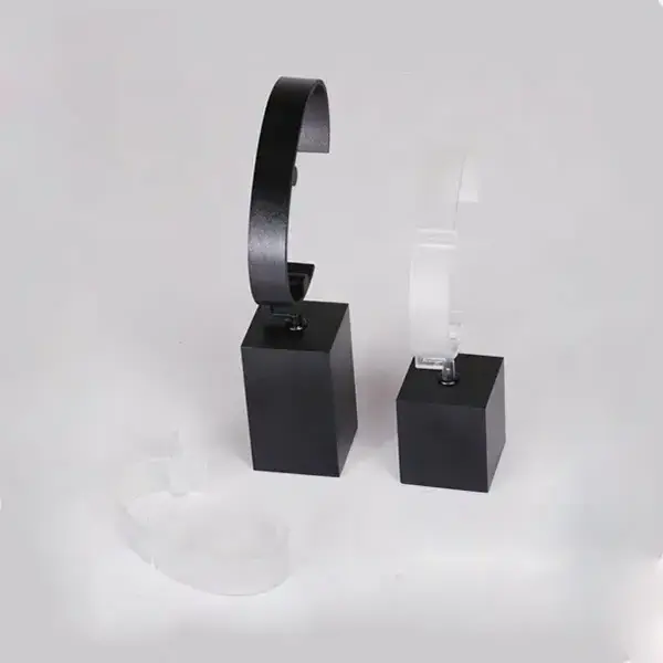 High quality Countertop Acrylic Watch Display Stand C-ring Watch Display Hangers Wrist Watch Display Stand For Store