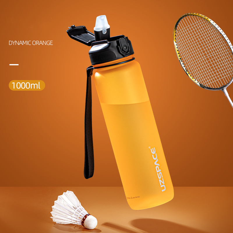 UZSPACE 650Ml 800Ml 1000Ml Motivation Water Bottle With Cleaning Brush,Bpa Free Tritan Plastic With Straw Bottle With Lock Lid