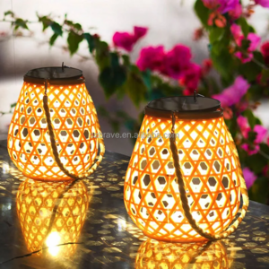 Outdoor light Solar garden hanging hand light decorative garden atmosphere floor bamboo woven outdoor lawn dew lamp