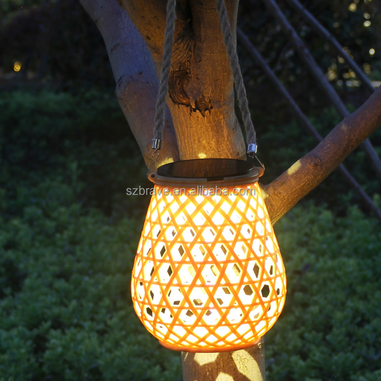 Outdoor light Solar garden hanging hand light decorative garden atmosphere floor bamboo woven outdoor lawn dew lamp