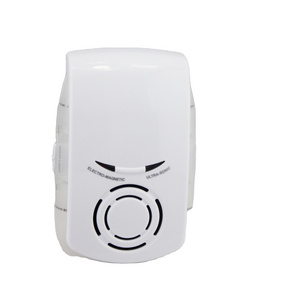 Ultrasonic Multiple Pest Repeller Mouse Rat Mosquito Bug Rodents Reject Night Light