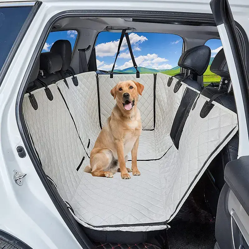 2023 Hot Selling Breathable Oxford Car Seat Covers Pet Waterproof Safety Pet Car Mat Pet Car Seat