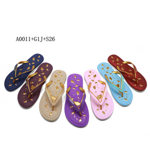 Wholesale girls indoor outdoor flipflops summer shoes beach slippers soft flip flop for women