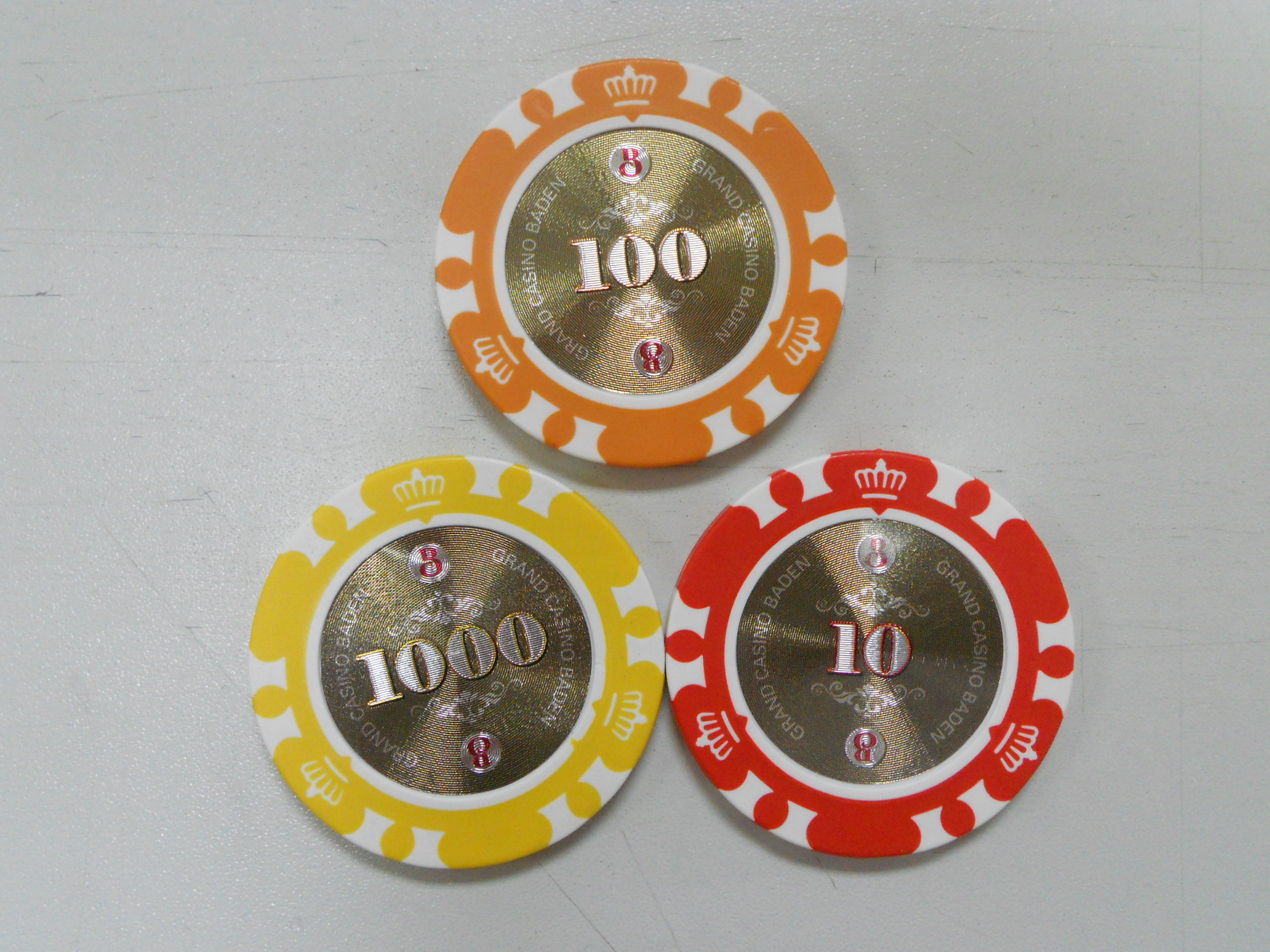 Hot sale  custom 14g real clay poker chips with metal core insert