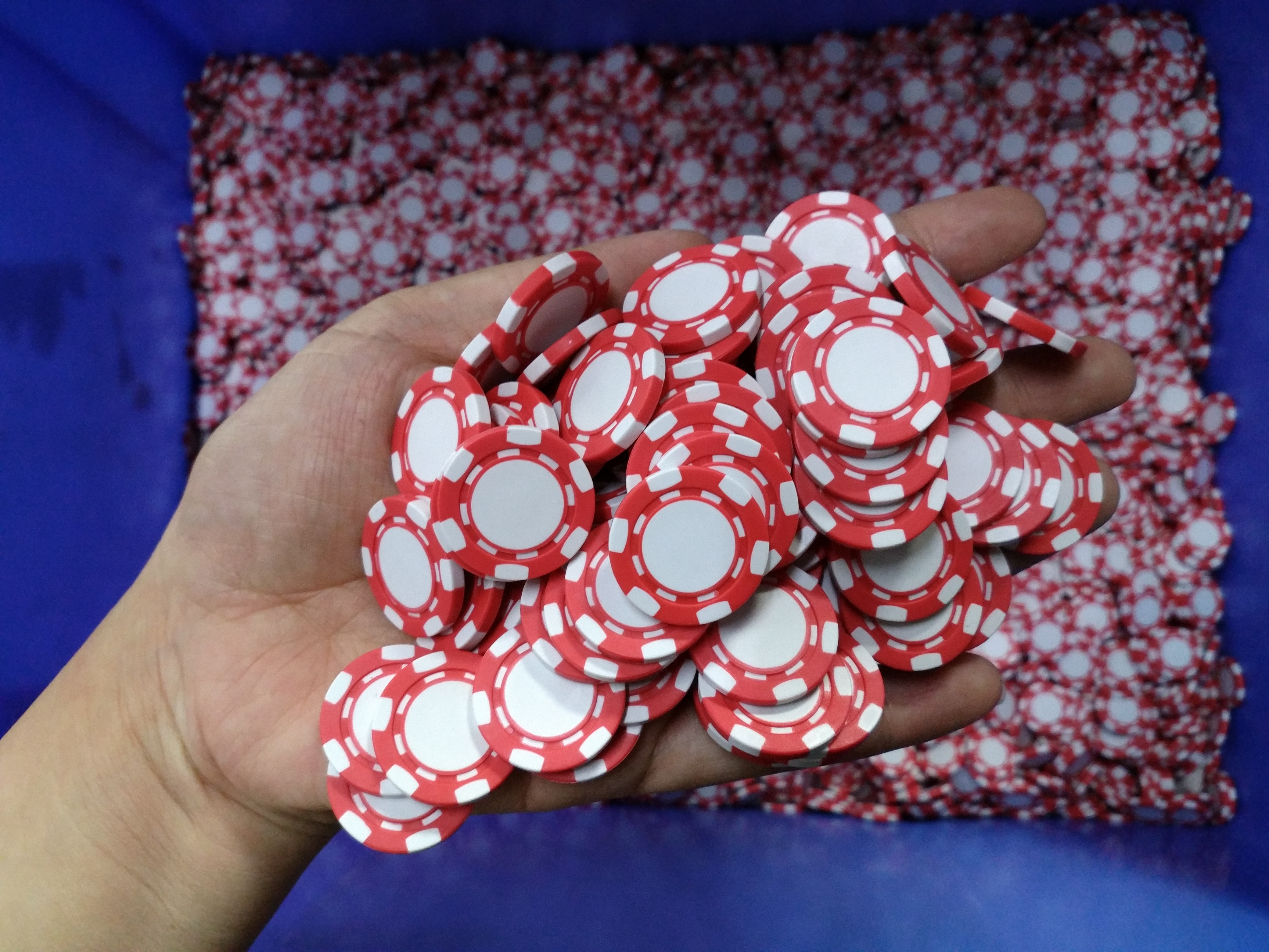 Mini clay poker chip  2g