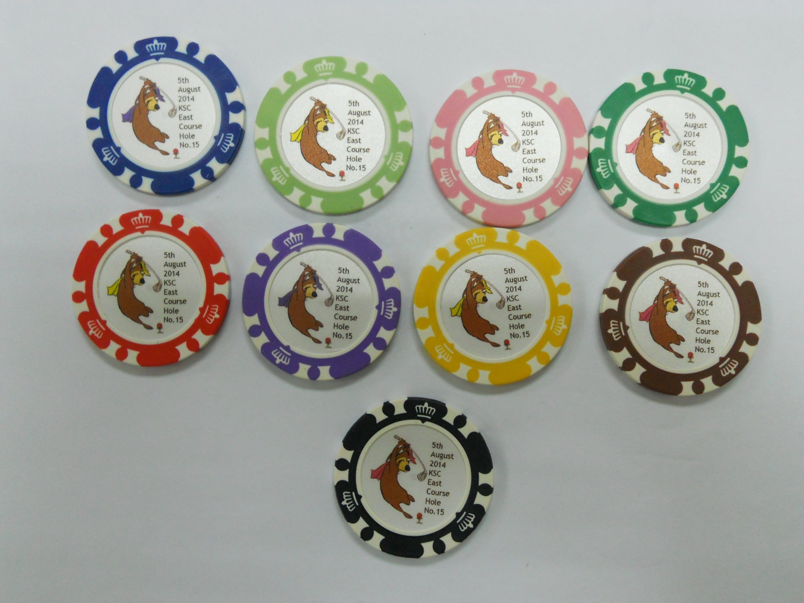 Promotional Plastic Golf Ball Markers Plastic Poker Chip Casino Chip Wholesale