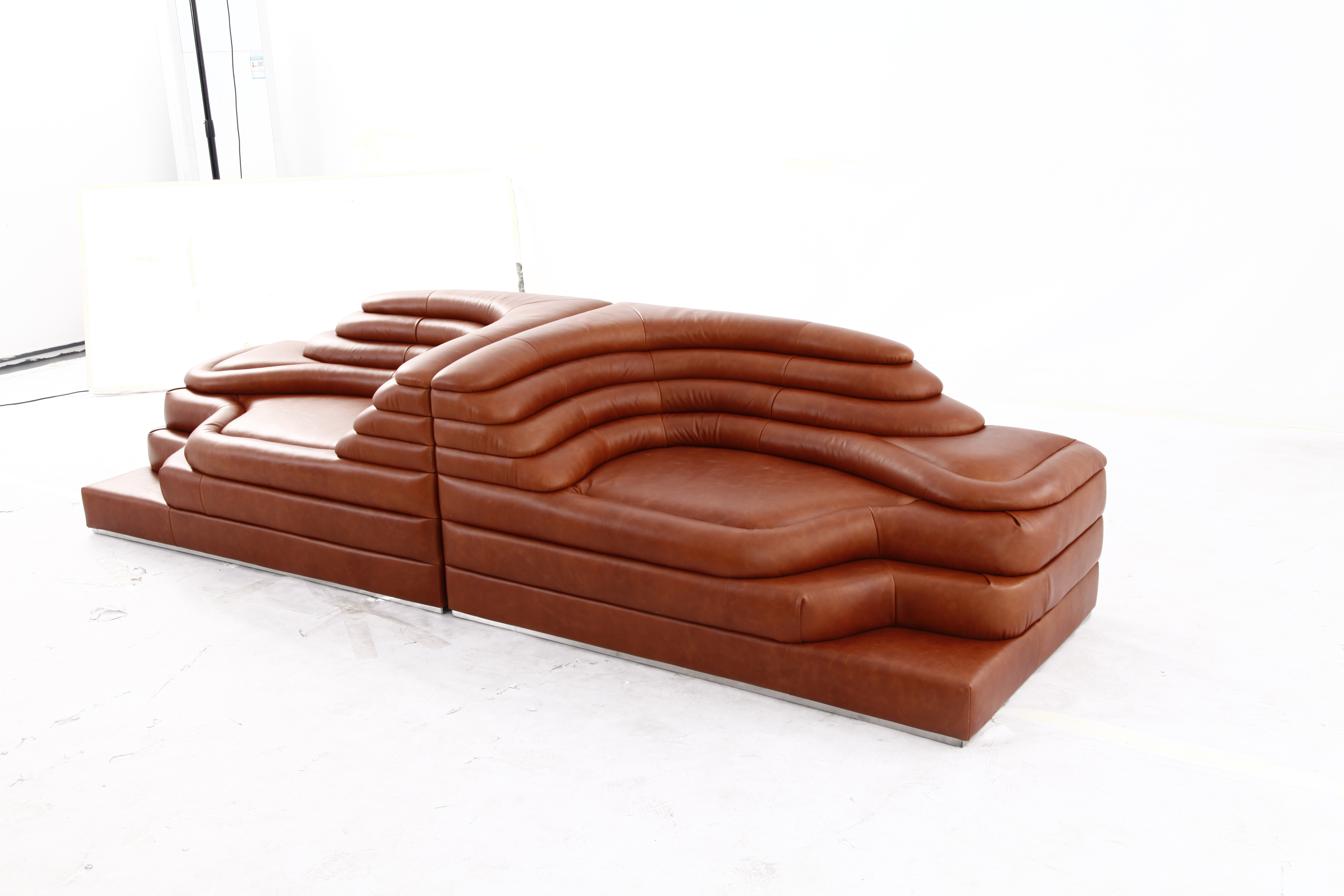 Modern 1970s Furniture Luxury Brown Vintage Leather Ubald Klug DS1025 Terrazza Sofa Replica For Sale