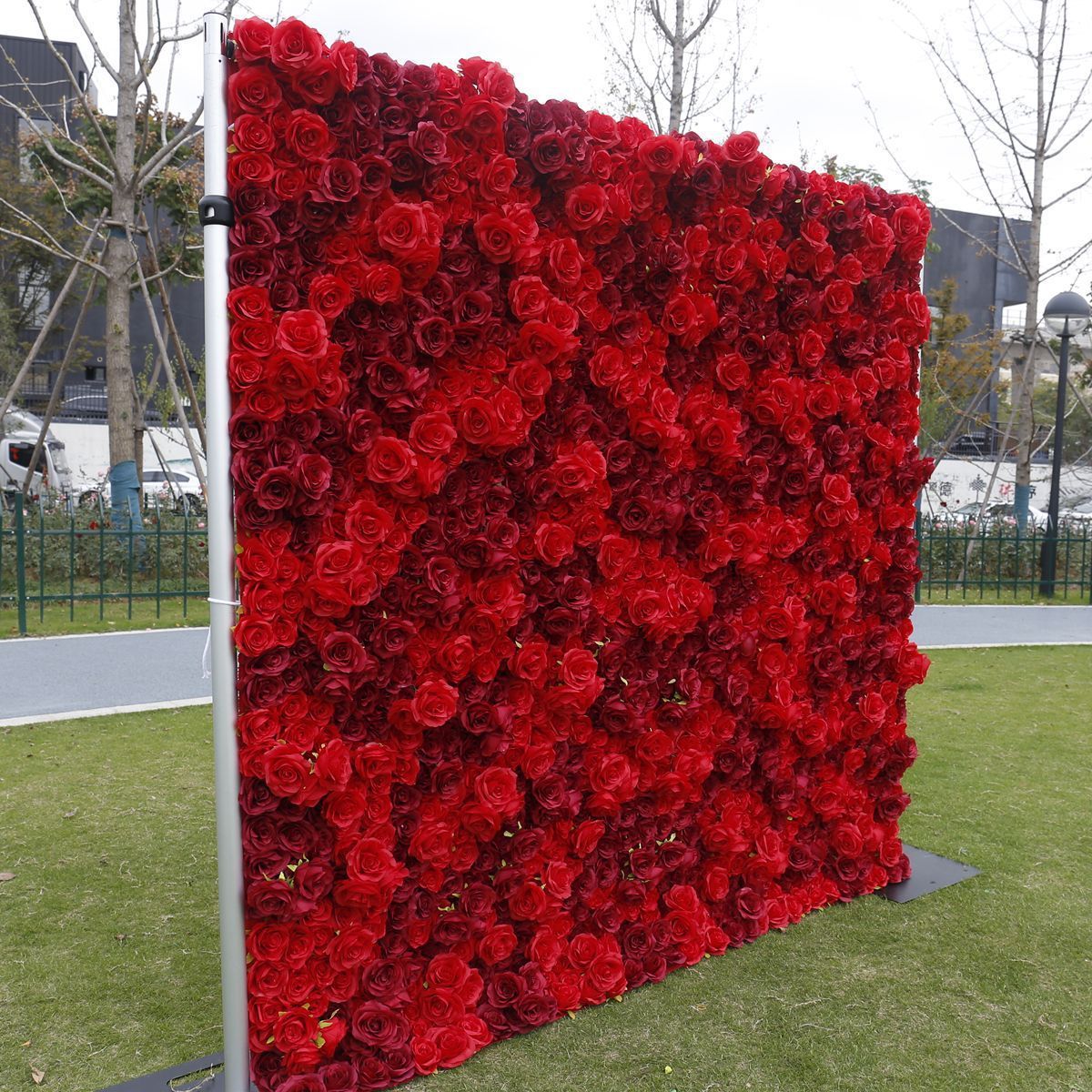 Custom Beautiful white red Wedding Backdrop Panel 5D 3D Roll Up Cloth Fabric Base Silk Rose Artificial Flowers Wall