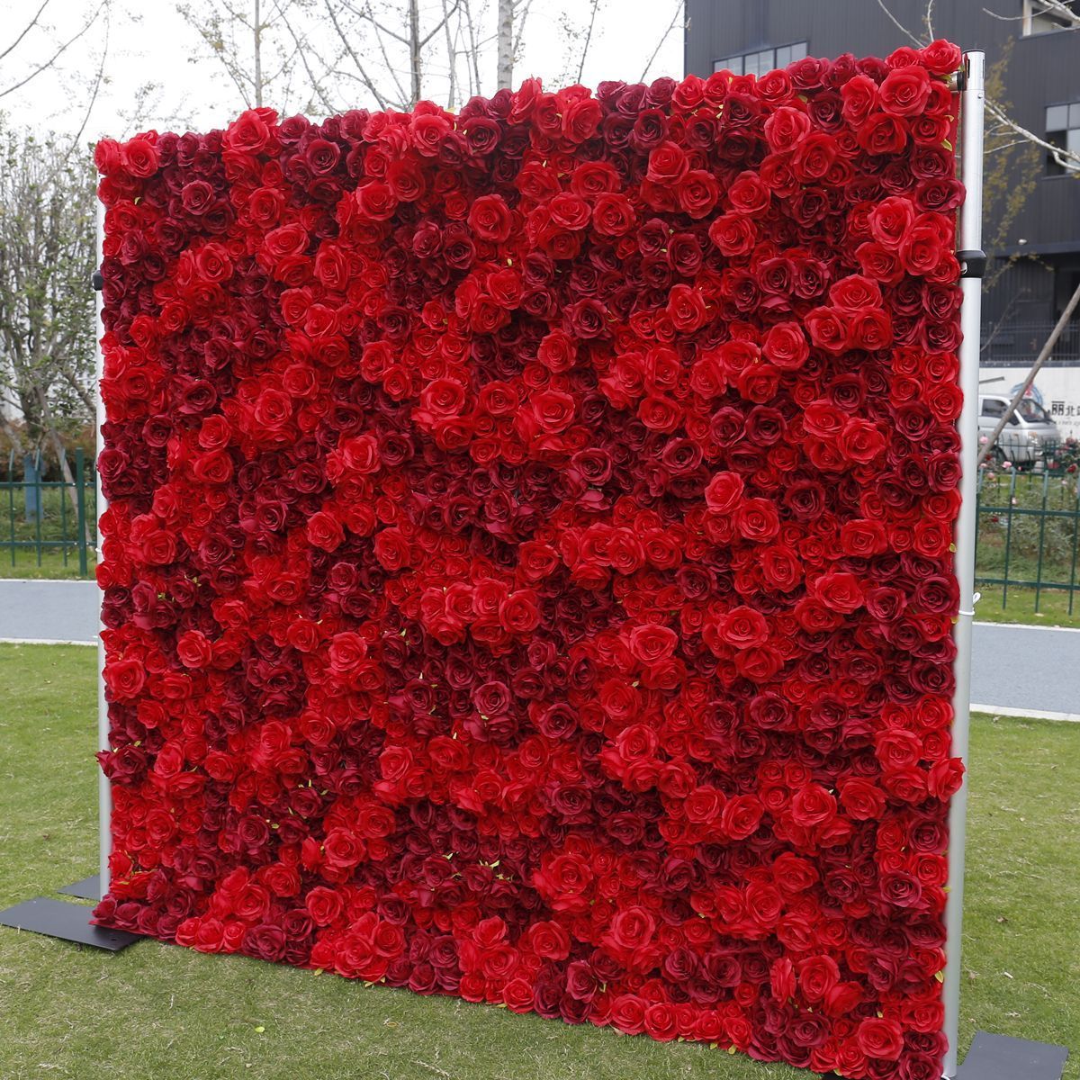 Custom Beautiful white red Wedding Backdrop Panel 5D 3D Roll Up Cloth Fabric Base Silk Rose Artificial Flowers Wall