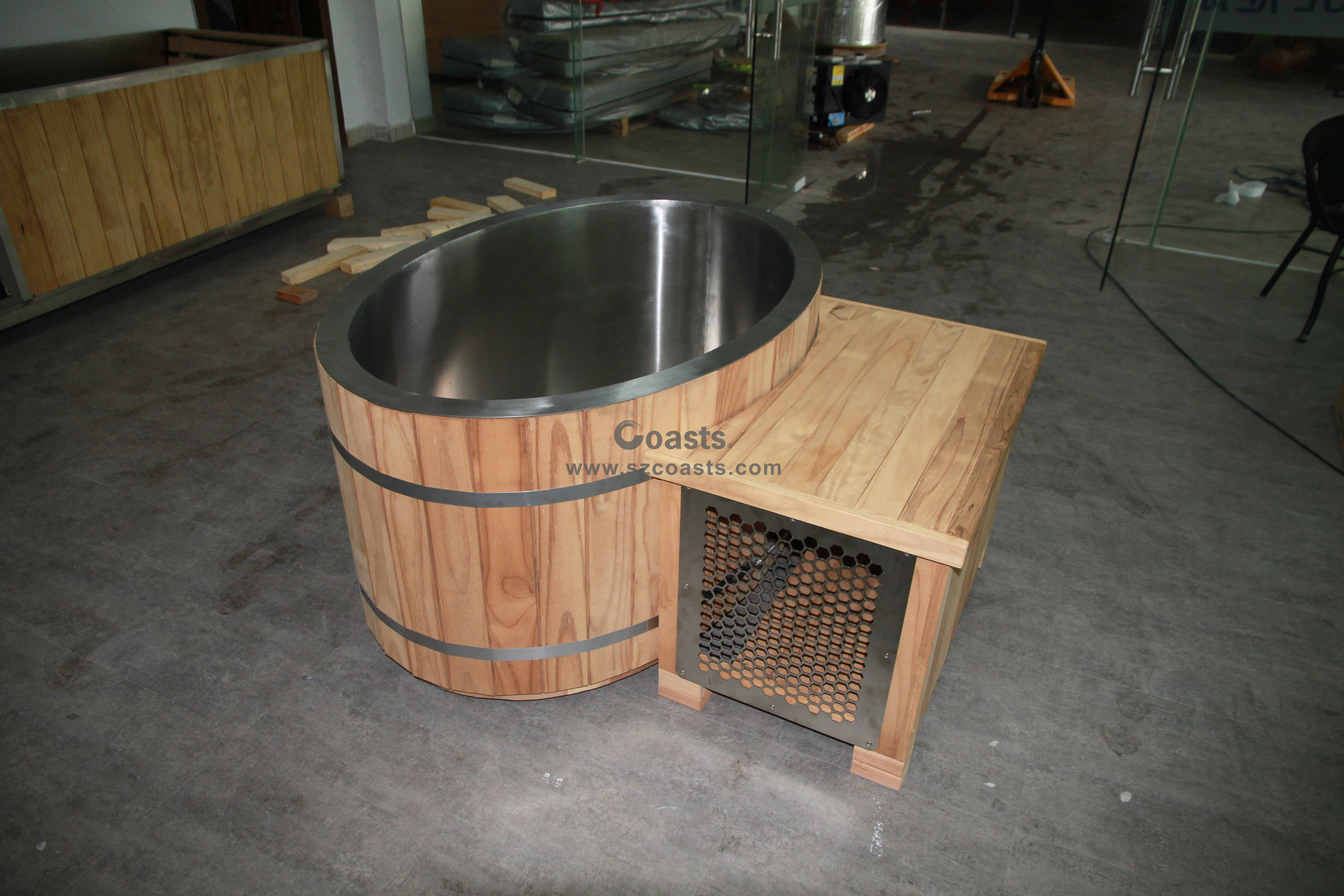 Ice bath fitness recovery cold plunge wooden tub with stainless steel liner