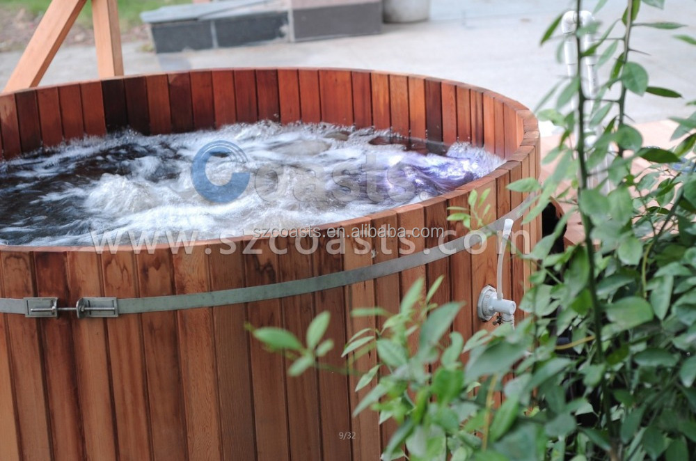 Pure Canada cedar wood hot tub outdoor barrel bathtub for sale