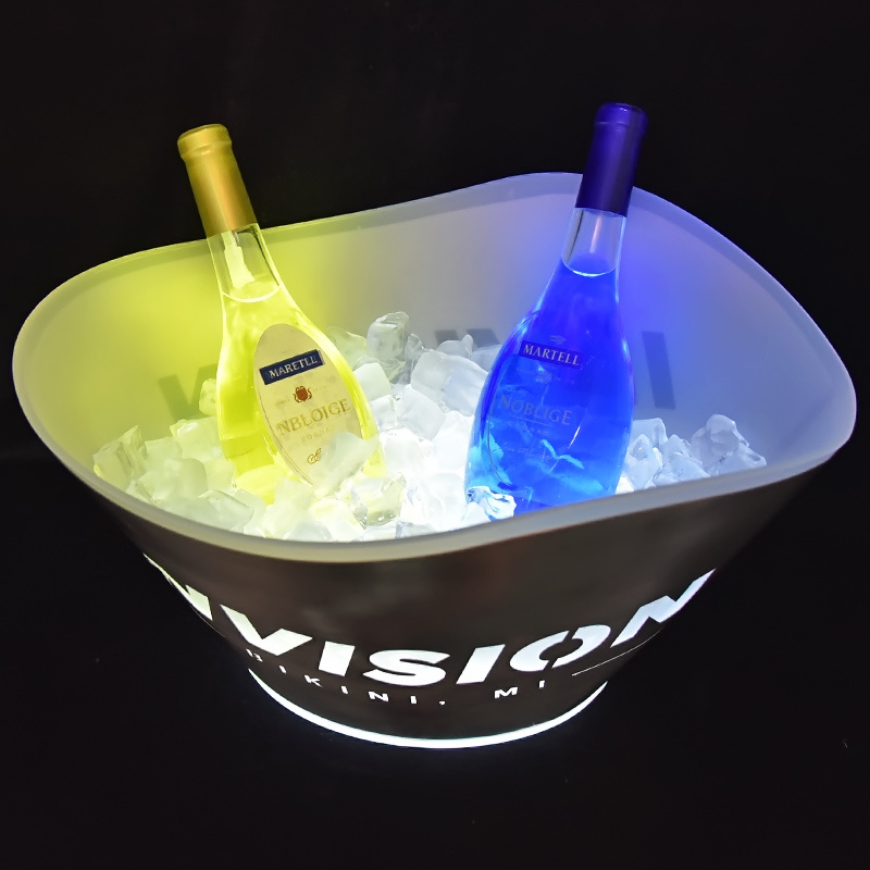 Customize Ktv Hotel Nightclub Engrave Christmas Tree Beer Metal Aluminum Ice Bucket with Led