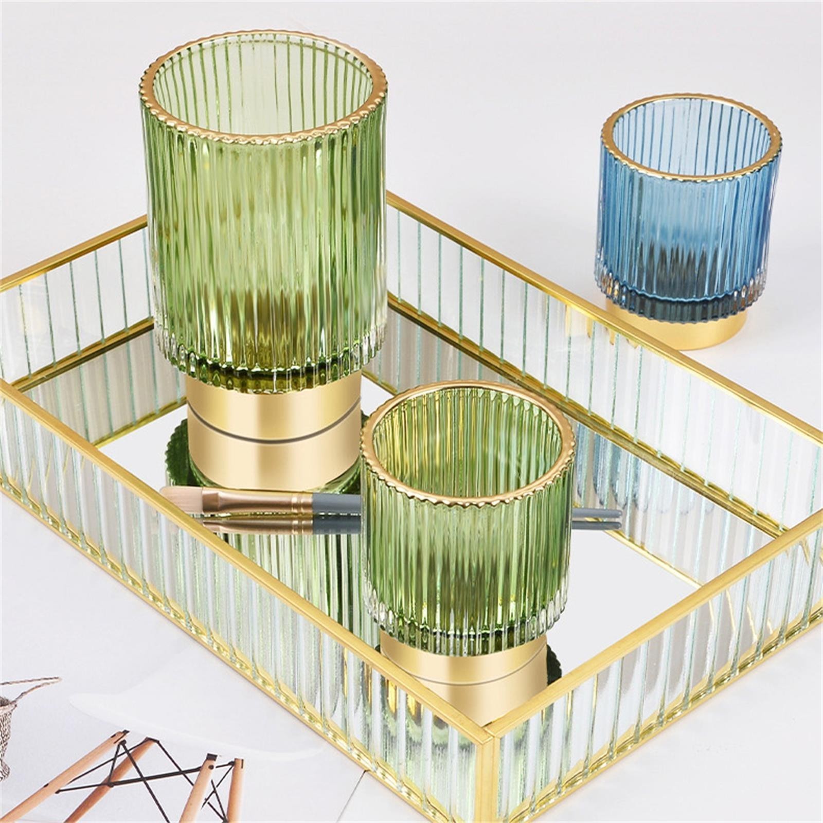 Home Decorative Luxury Empty Ribbed Glass Votive Holder Candle Jar with Gold Edge Bottom Centerpiece for Wedding