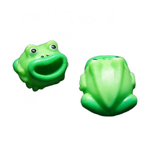 Anti stress Pop Tongue Frog Squeeze animal toys stress relief squeeze bath toy soft rubber custom tongue pop out squeeze toy