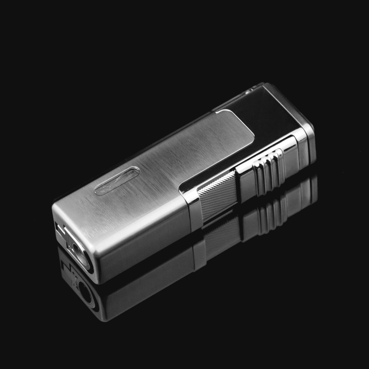 Four Straight Flames Empty Gas Smoking Custom Logo Windproof Jet Torch Cigarette Cigar Lighter Refillable