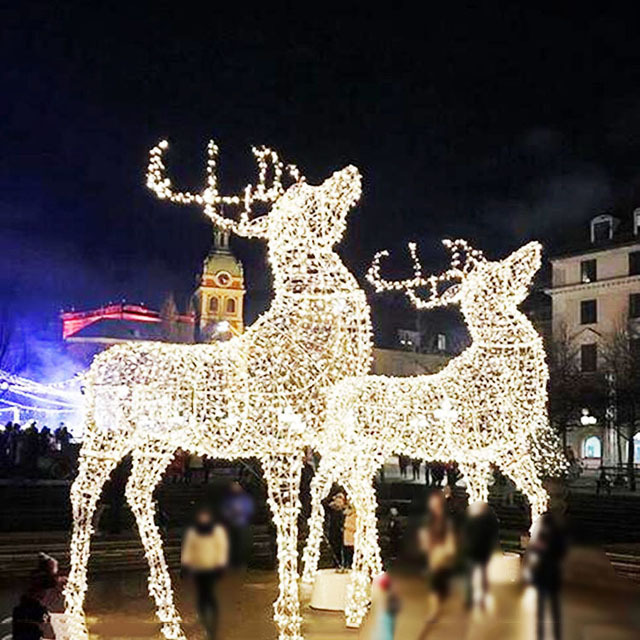 Large Christmas Decorations Outdoor Led Lighted Reindeer