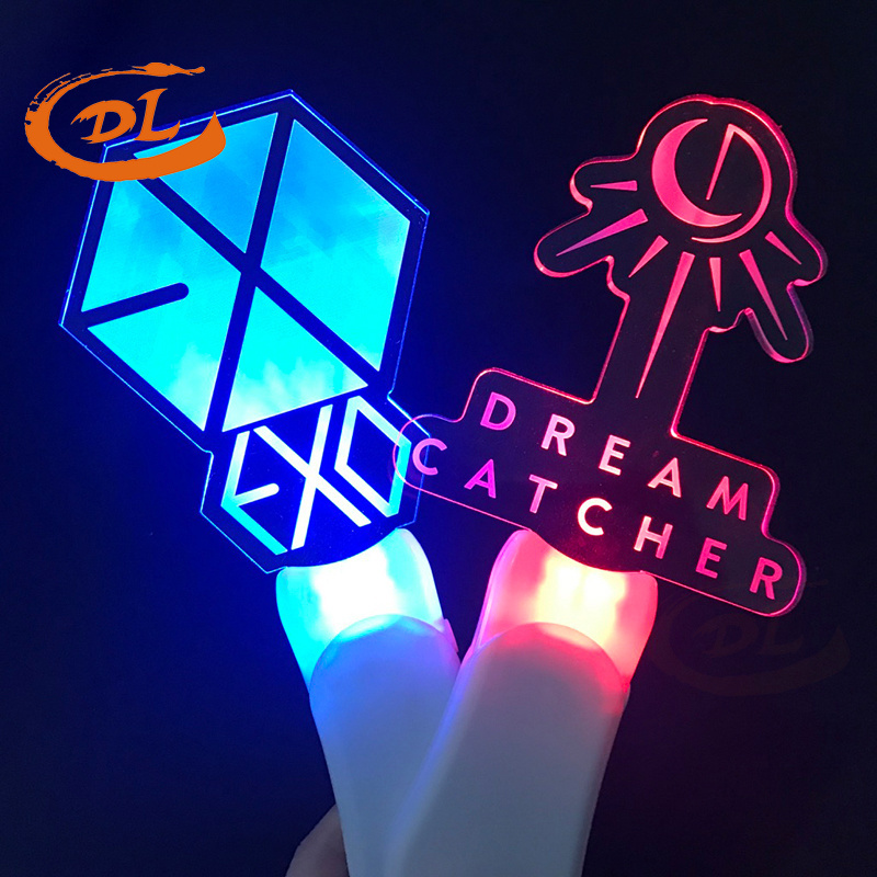 DLWY zhenzhen factory Colorful Light Up Flashing Custom Acrylic Light Stick With LED Light