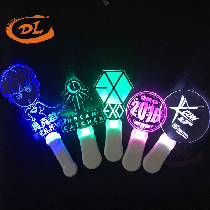 DLWY zhenzhen factory Colorful Light Up Flashing Custom Acrylic Light Stick With LED Light