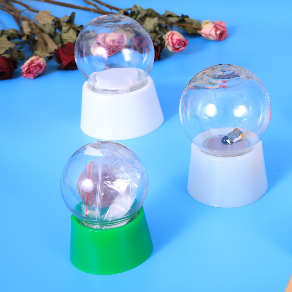 Factory Directly Plastic DIY Water Globe Snow Globe