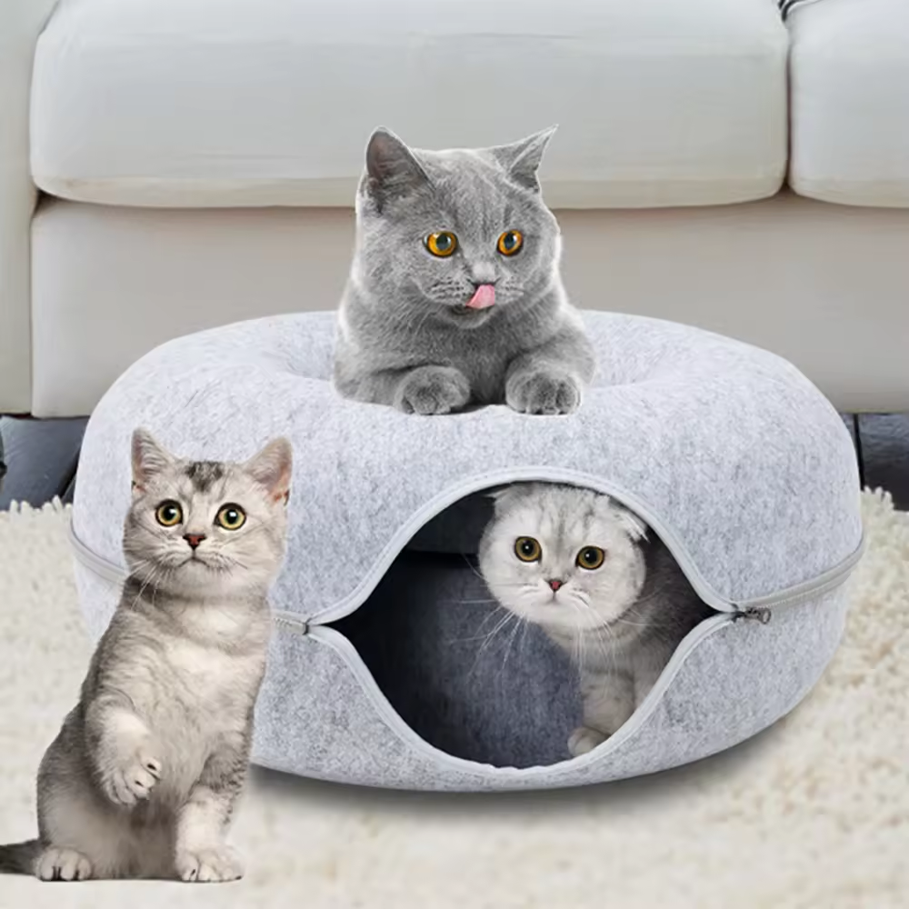 Hot Selling Pet Accessories Cat Donut Tunnel Closed Tire Shape Doughnut Felt Accesorios Para Mascotas Cat Tunnel Bed