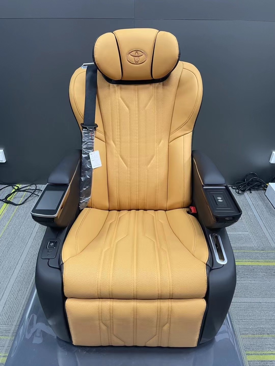 Interior Conversion and Luxury Seats Limousine Car Interior Leather Car Seat for Mercedes Sprinter