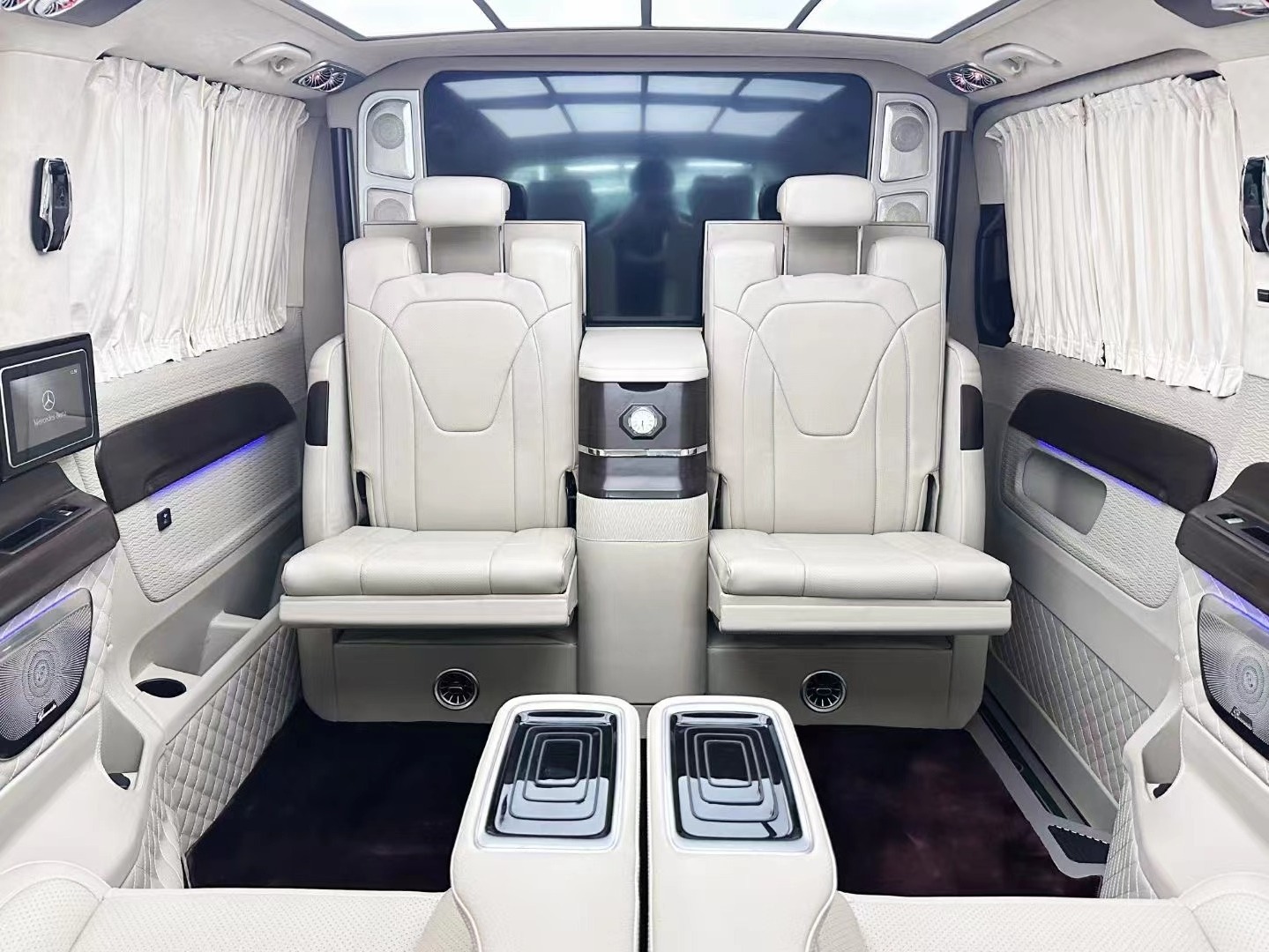 Luxury Van Conversion Smart Seat Zero Gravity Aviation Auto Seat Custom MPV Luxury Electric Car Seat