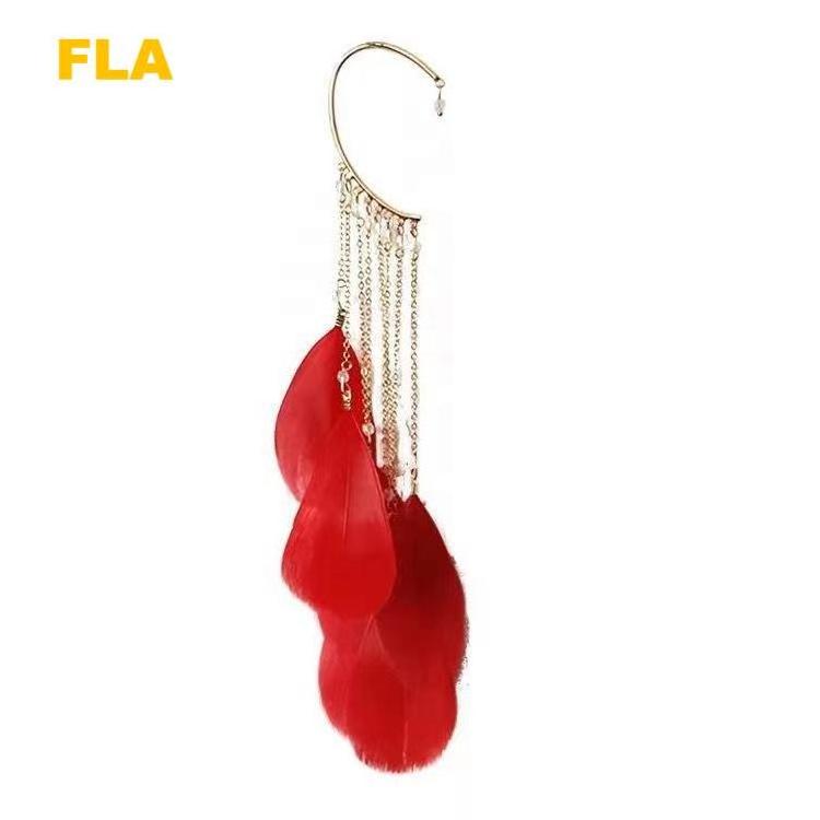 Wholesale Unique Fashion Huggies Earring Boho Earrings Jewelry with Peacock Feathers Tassels for Women