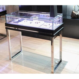 Jewelry used glass display cases / lighted jewelry display counter