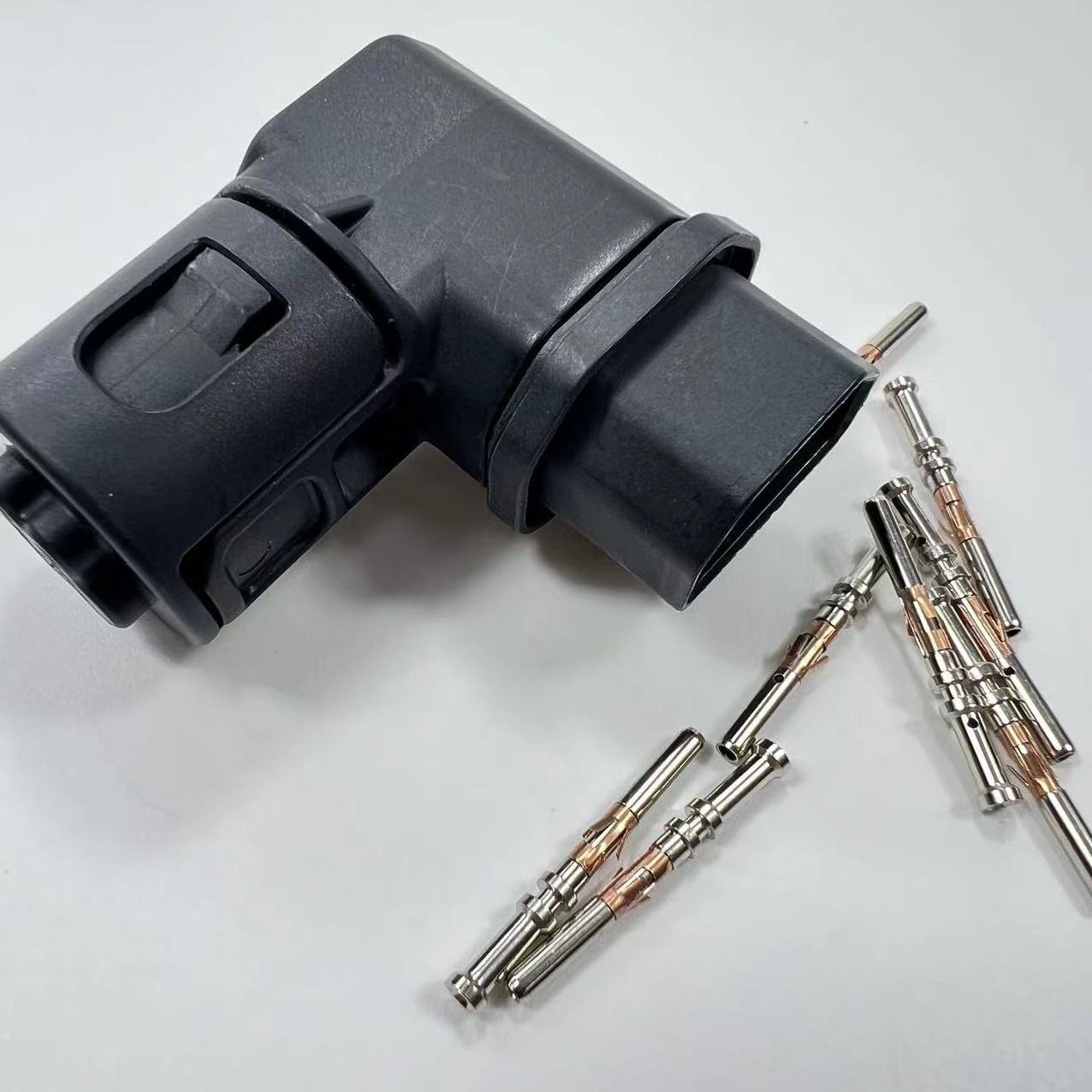 Connectors Factory Direct Sales FE 12-Pin 5A 500V DC IP67 Waterproof Single Connector plug for Motorcycle and E-Bike and battery connecting