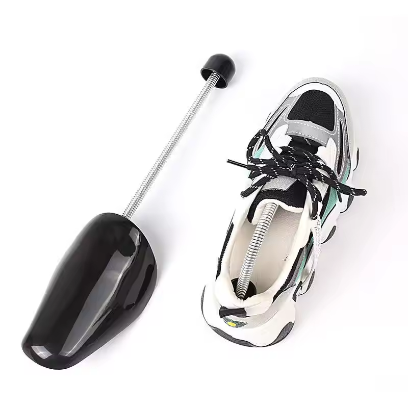 Plastic Spring Shoe Tree for Men an women  Shoe Stretcher Boot Holder with Tension Spring Coil