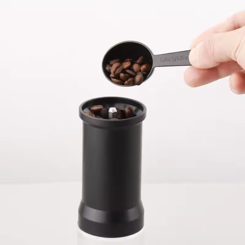 KMDJ-D Hand Detachable Coffee Grinder ceramic cores Home Portable Manual Small Portable Coffee Bean Grinder Kitchen Gadgets