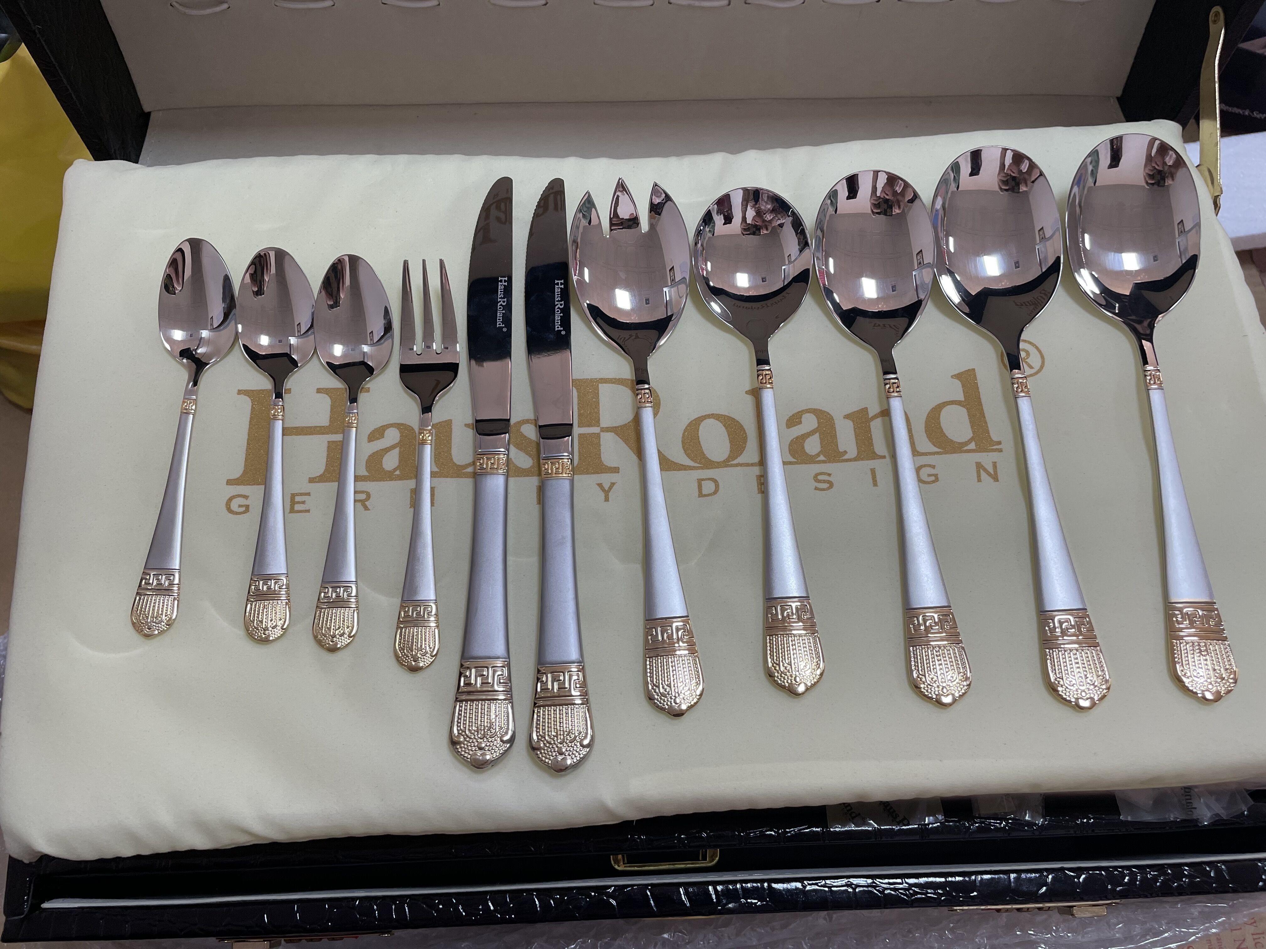 Restaurant Silverware Spoons Forks Knives High Quality Gold Stainless Steel Cutlery Sets For Wedding With Case