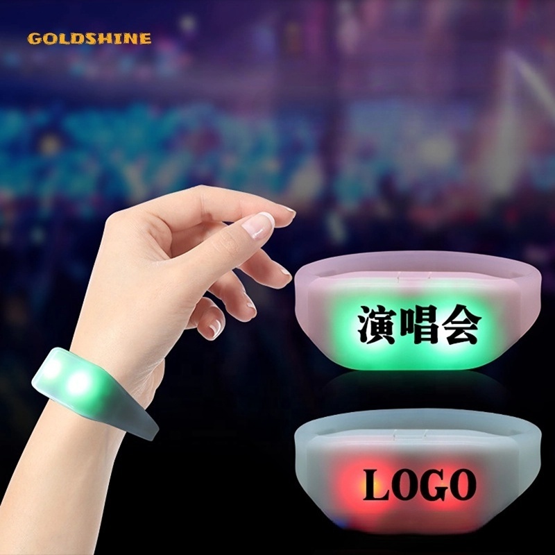 Remote Controlled LED Silicone Light Up Bracelets Wristband RGB Color Changing With 41Keys Luminous Wristbands For Clubs Concert