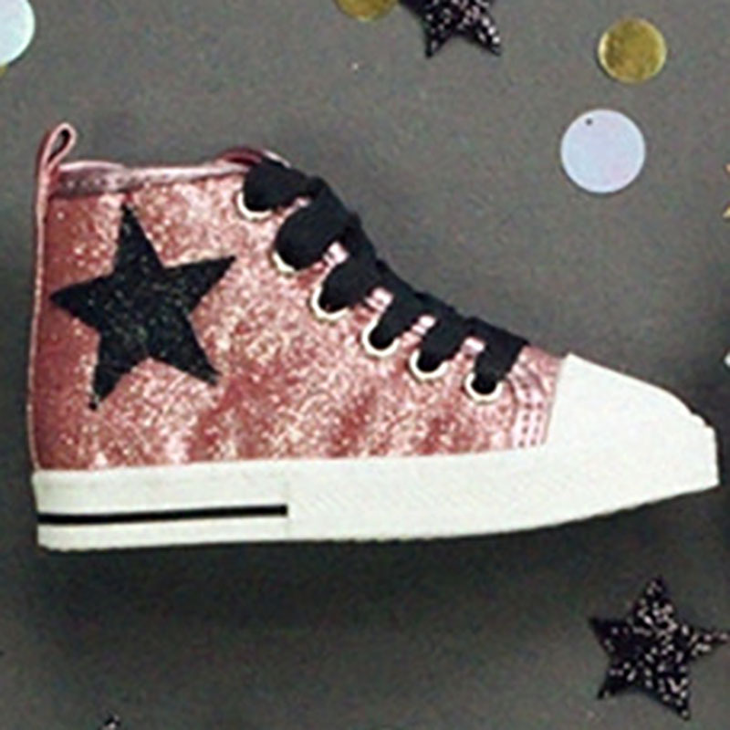 Autumn and winter girls board shoes strawberry Shan fashion trend girls high top casual board shoes