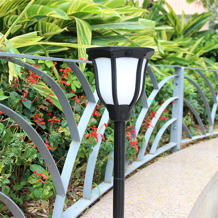 Factory Price Outdoor LED Wall Light Waterproof IP65 Solar Wall Mounted Garden Flame Lamp Torch Light