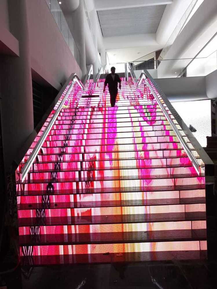 P5 Indoor Full Color LED Stairs Display, P5 LED Stairs Screen, Creative P5 LED Stairs Board