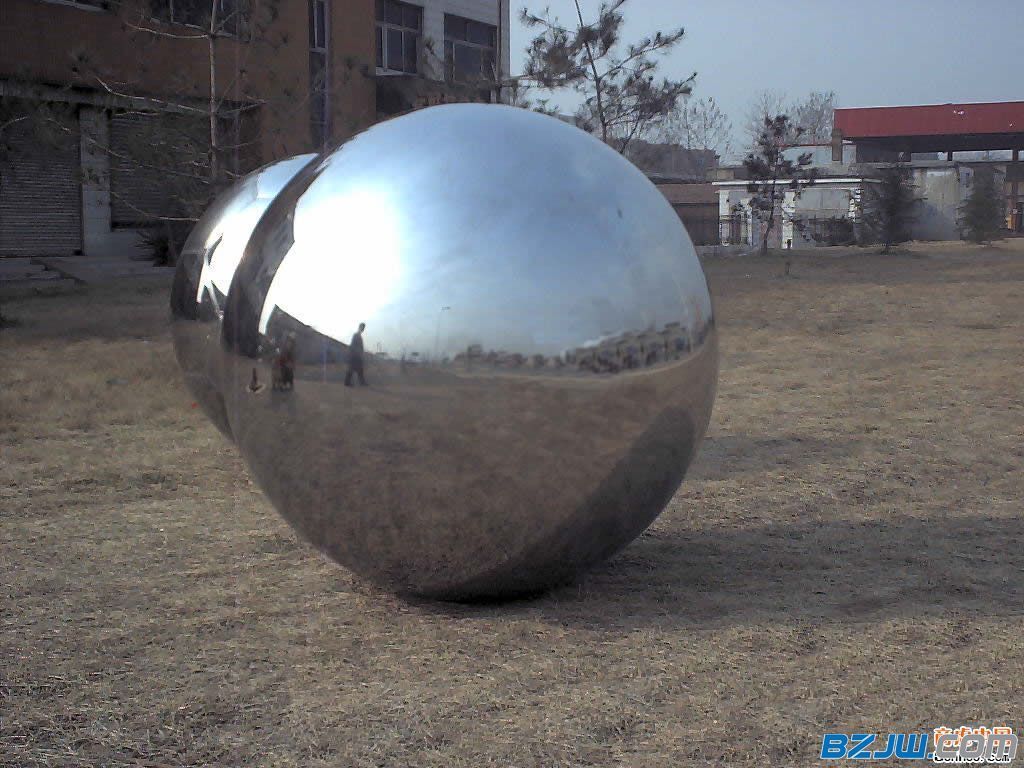 Alkali - and corrosion-resistant decoration hollow stainless steel hemispheres with heat - coated mirror surface