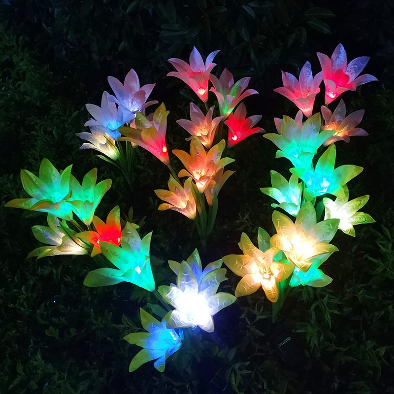 Solar Garden Lights Outdoor Decorative Rose Flowers LED Lights Waterproof Solar Stake Lights with Lily Flowers for Garden