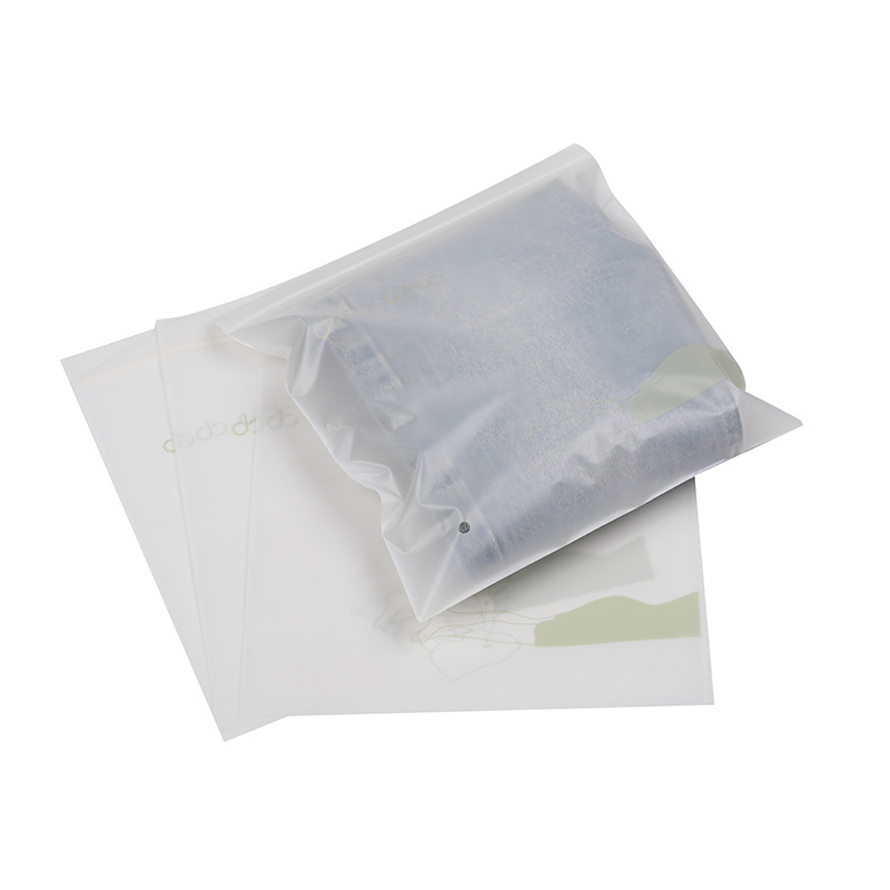 100% Compostable Ziplock Resealable Bag Biodegradable Plastic Frosted Zipper Bag For T-shirt Short Sleeve Packaging