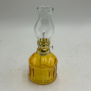 Vintage Oil Lamp Kerosene Lamp ,rustic Lantern Color Glass Use,gradient for Indoor for Home Emergency Food Carton Travel Storage