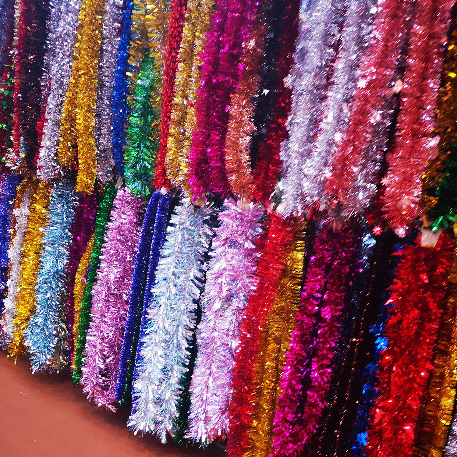 Decorations Tinsel Garland Making Machine Garland Machines PE PP Pvc Holiday Tinsel Garland Making Machine