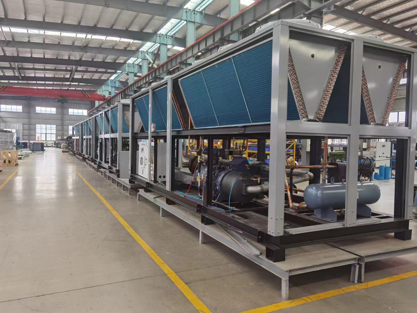 30HP ---300HP Air cooled water chiller 50Tons-200Tons Industrial anti-explosion Air Conditioner Air Cooled Screw Chiller