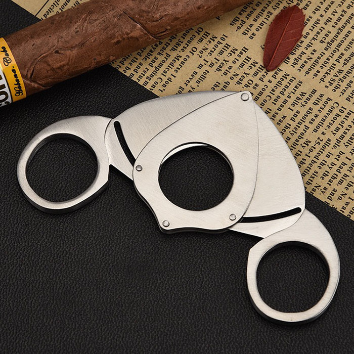 Cigar Accessories Custom Logo Stainless Steel Manual Metal Blank Scissors V Cut Cigar Cutter