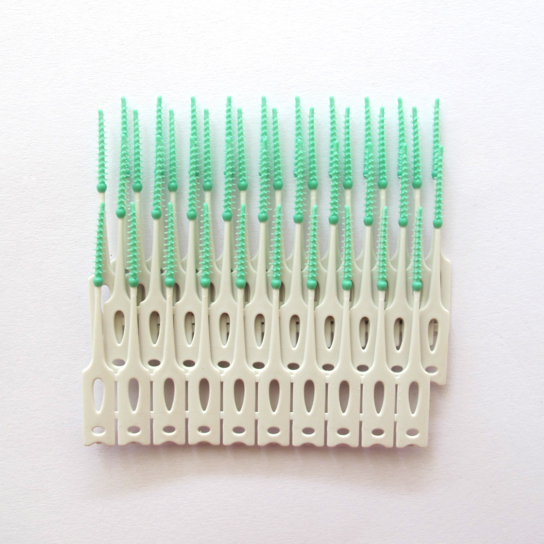 High quality 40pcs tooth pick plastic toothpick tepe interdental brushes soft silicone tooth pick brush