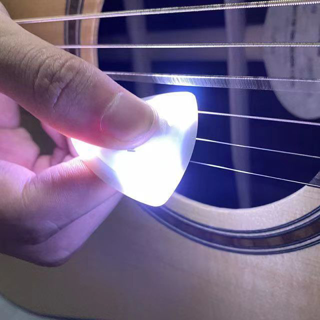 iWord LED Guitar Pick Folk Guitar Glowing Plectrum Luminous Pick For Electric Acoustic Guitar Mandolin Bass Durable