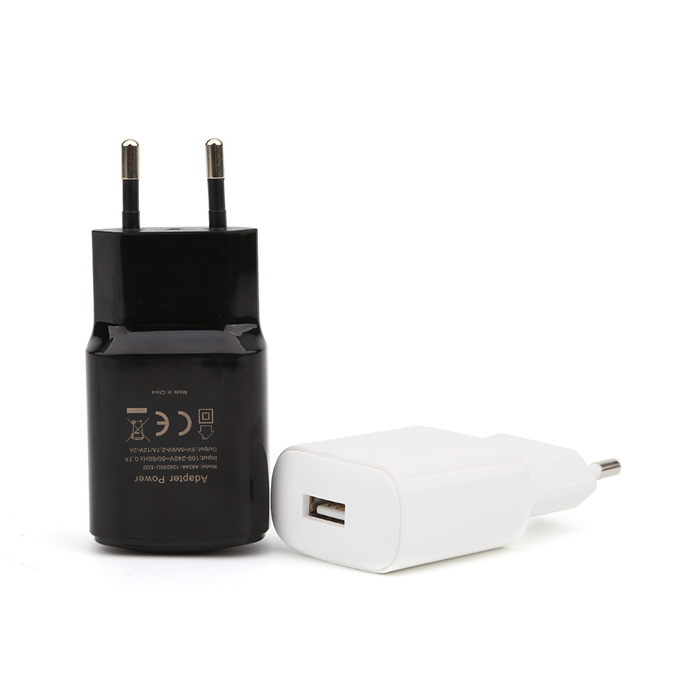 Shenzhen Manufacture OEM EU plug 24W QC3.0 Fast Charger For Wireless Charger Light