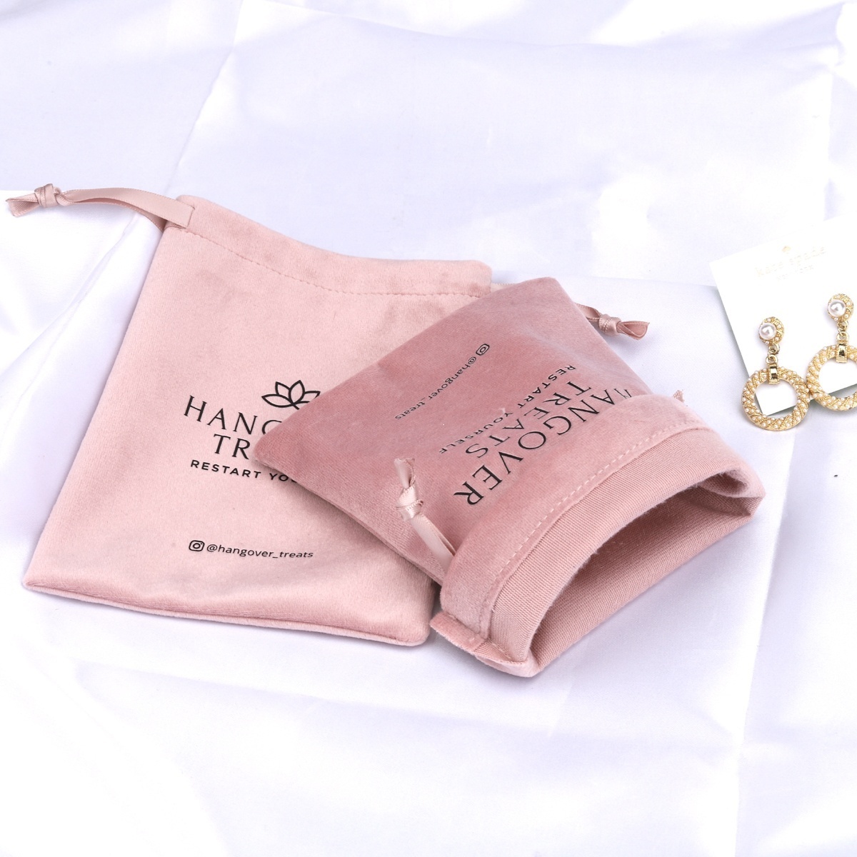 Luxury Super Soft Pink Velvet Pouch For Jewelry Customized Drawstring  Velvet Dust Gift Cosmetic Packaging Bag